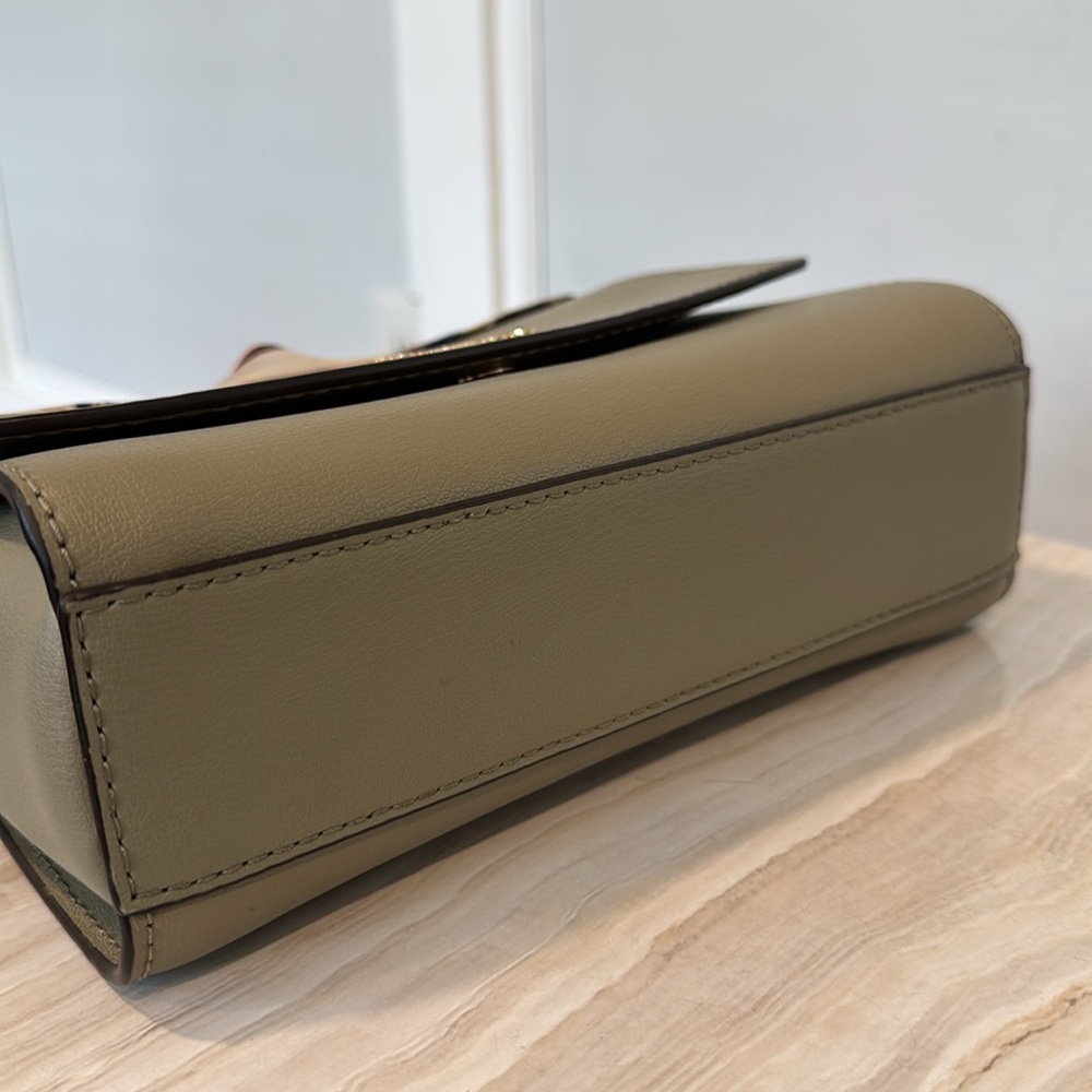 Michael Kors Bag Military Green Flap Crossbody with Gold Hardware - Picture 8 of 17